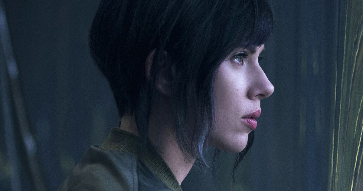 Leaked Ghost in the Shell Photos Show Scarlett Johansson &amp; Section 9