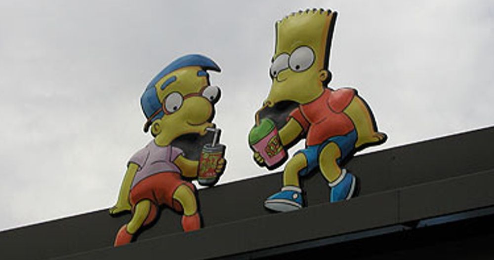 A Visit to The Simpsons Movie Kwik E Mart in Burbank, CA [Exclusive]