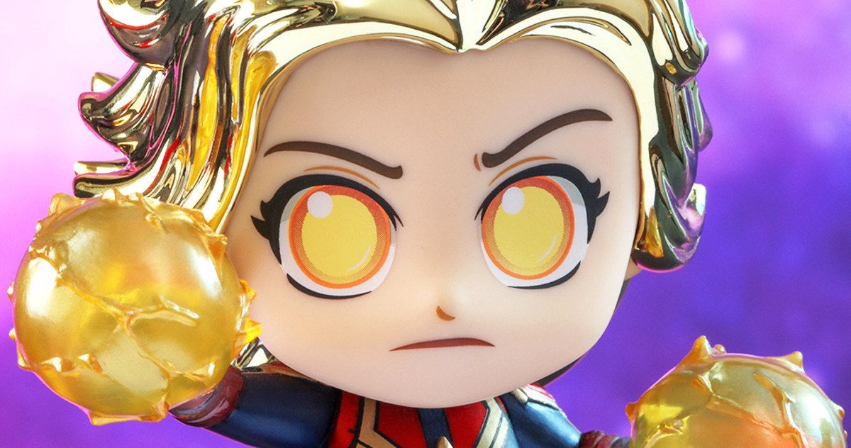 Avengers Assemble in Hot Toys Avengers: Endgame Cosbaby Figures