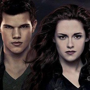 The Twilight Saga: Breaking Dawn - Part 2 Epic Finale Poster