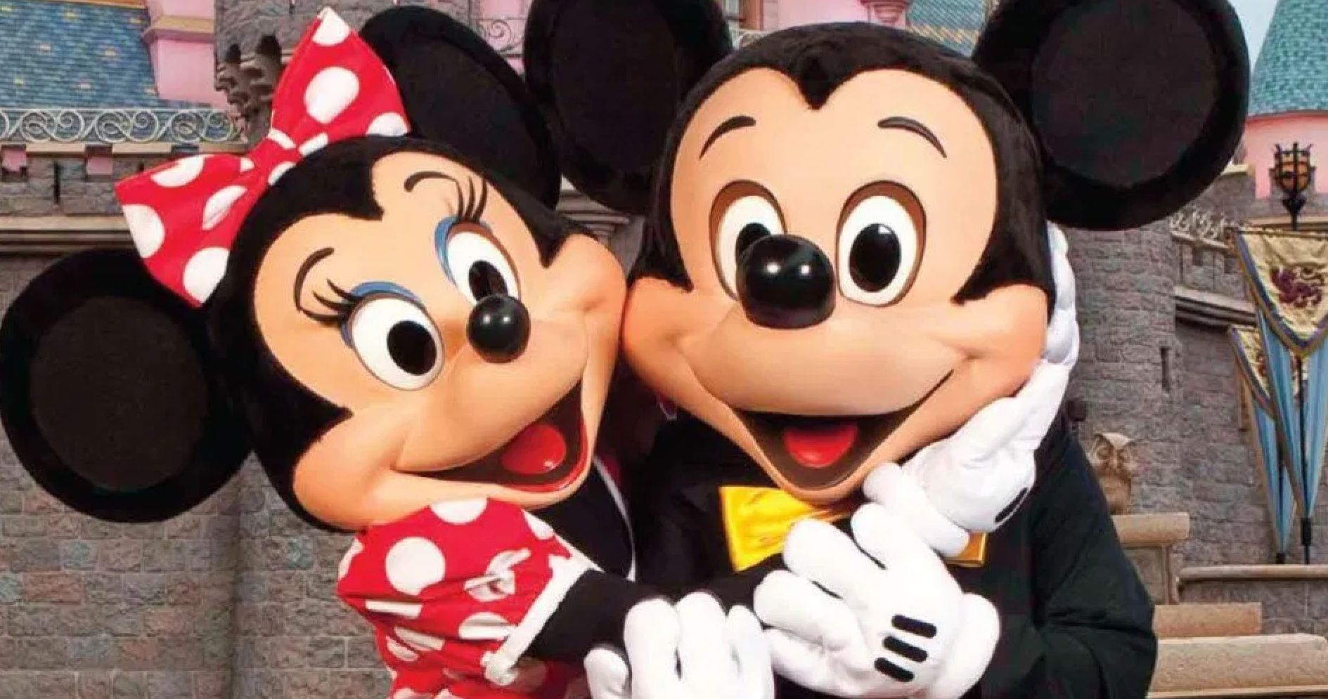 Disneyland &amp; Other California Theme Parks May Open Sooner Than Expected