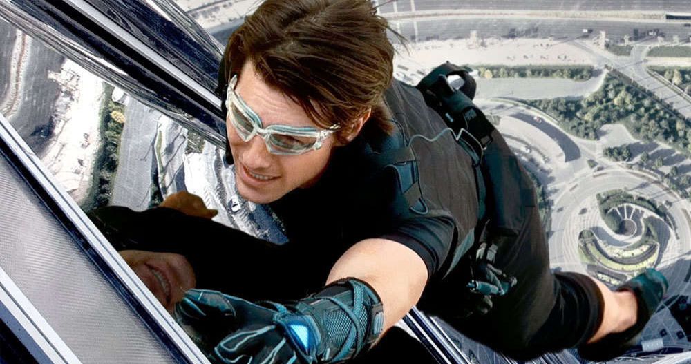 Tom Cruise Can't Stop Smiling While Doing His Own Stunts, Despite a Lot of Broken Bones