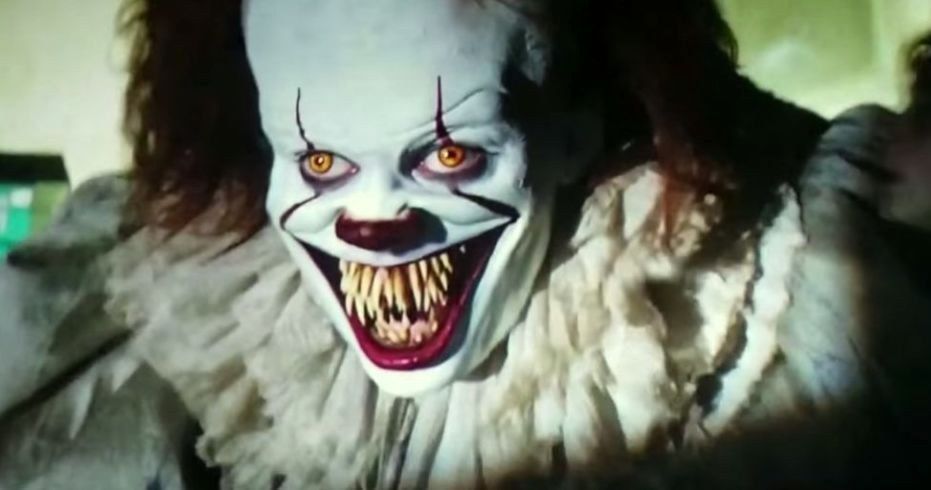 Pennywise Eats a Baby in IT Deleted Scene