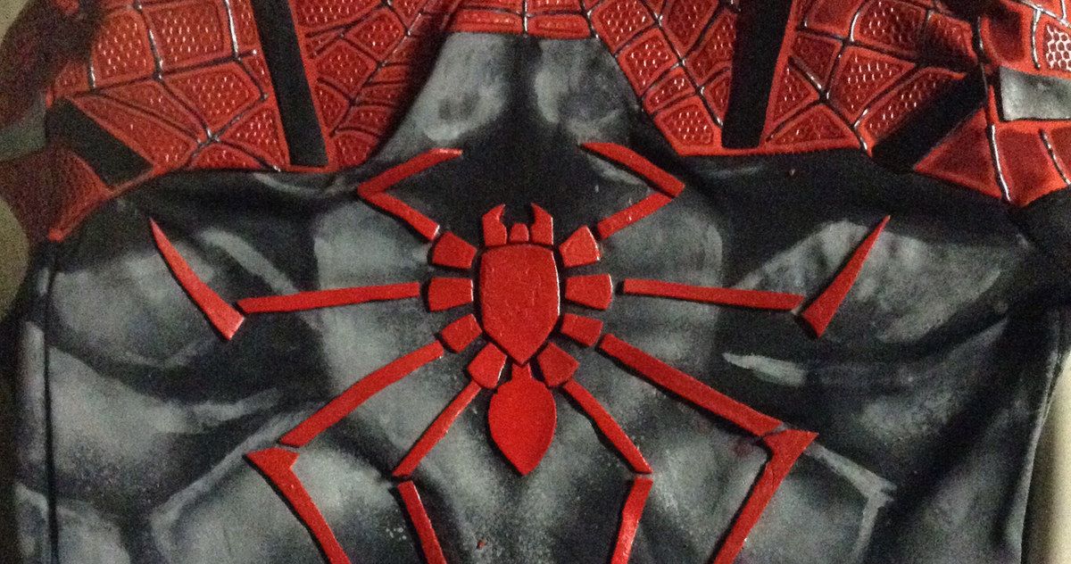 Marvel Teases New Spider-Man Costume?