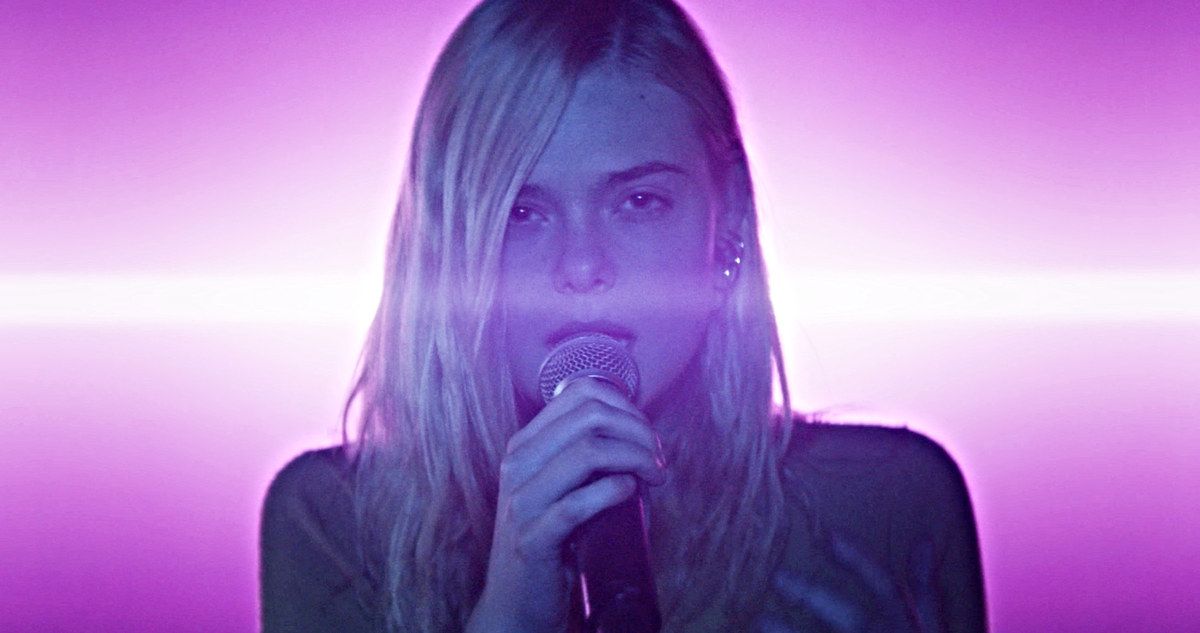 Teen Spirit Trailer Has Elle Fanning Singing Her Heart Out