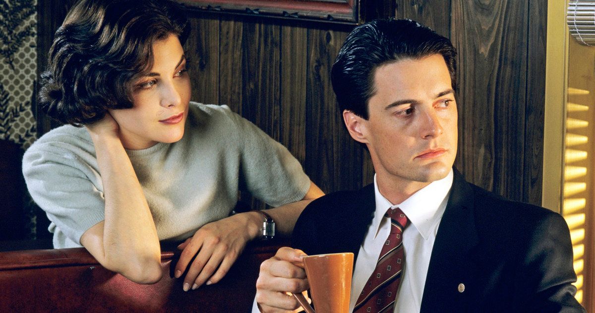 Twin Peaks Showtime Revival Back on with David Lynch