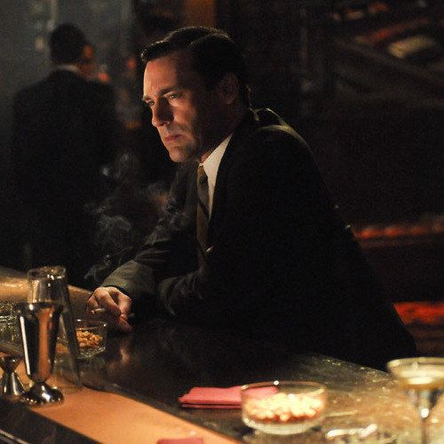 Two Mad Men Season 6 Behind-the-Scenes Featurettes