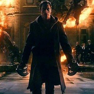 Aaron Eckhart Battles Demons in New I, Frankenstein Photo