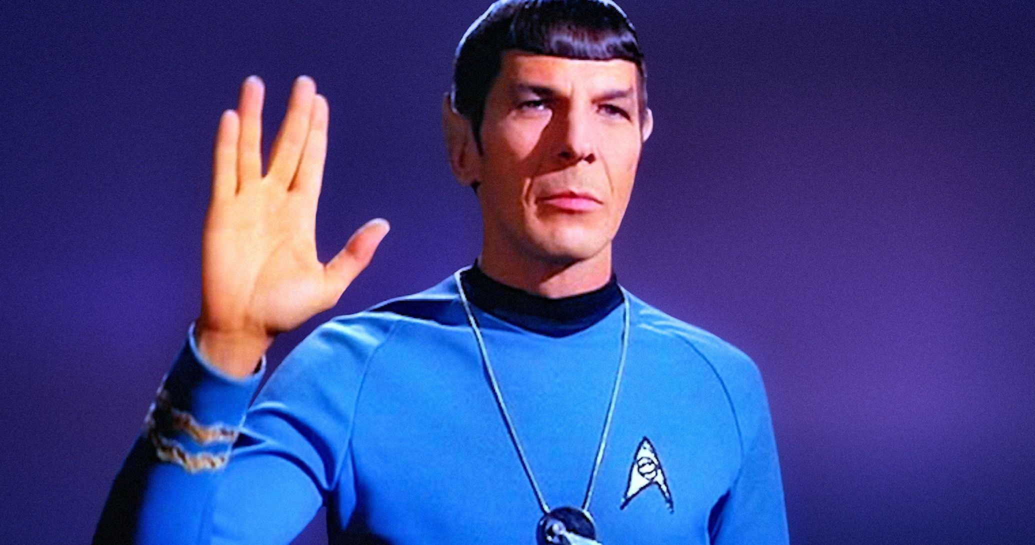 Leonard Nimoy's Daughter Shares Personal Letter to Her Dad on Father's Day