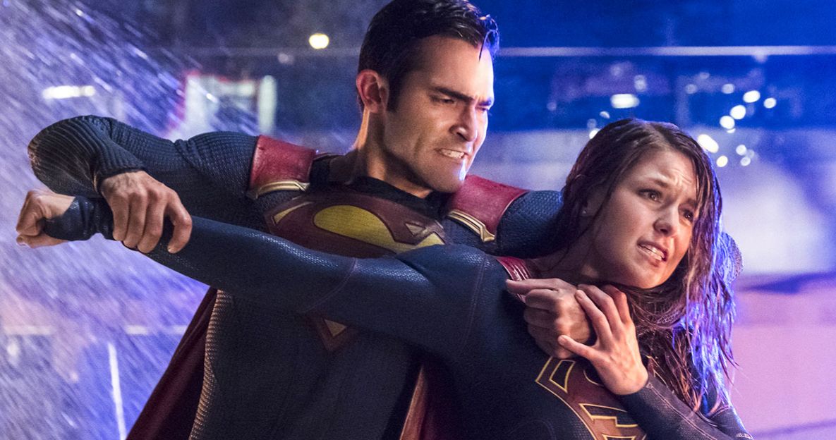 Supergirl Movie on Hold So Warner Bros. Can Focus More on Superman?
