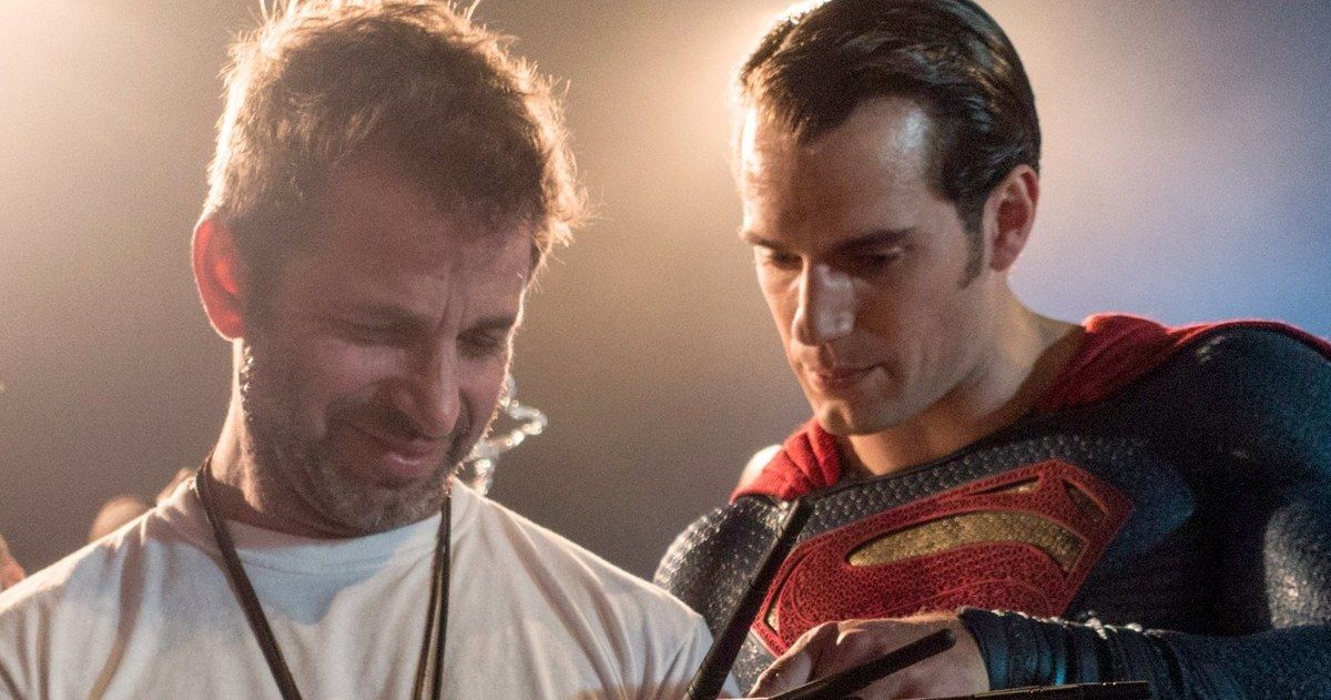 Justice League Fans Beg AT&amp;T Customer Service for Snyder Cut Release