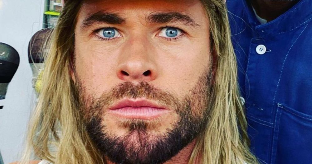 Chris Hemsworth Brings Plenty of Love and Thunder in Budget Squeezing Thor 4 Set Photo