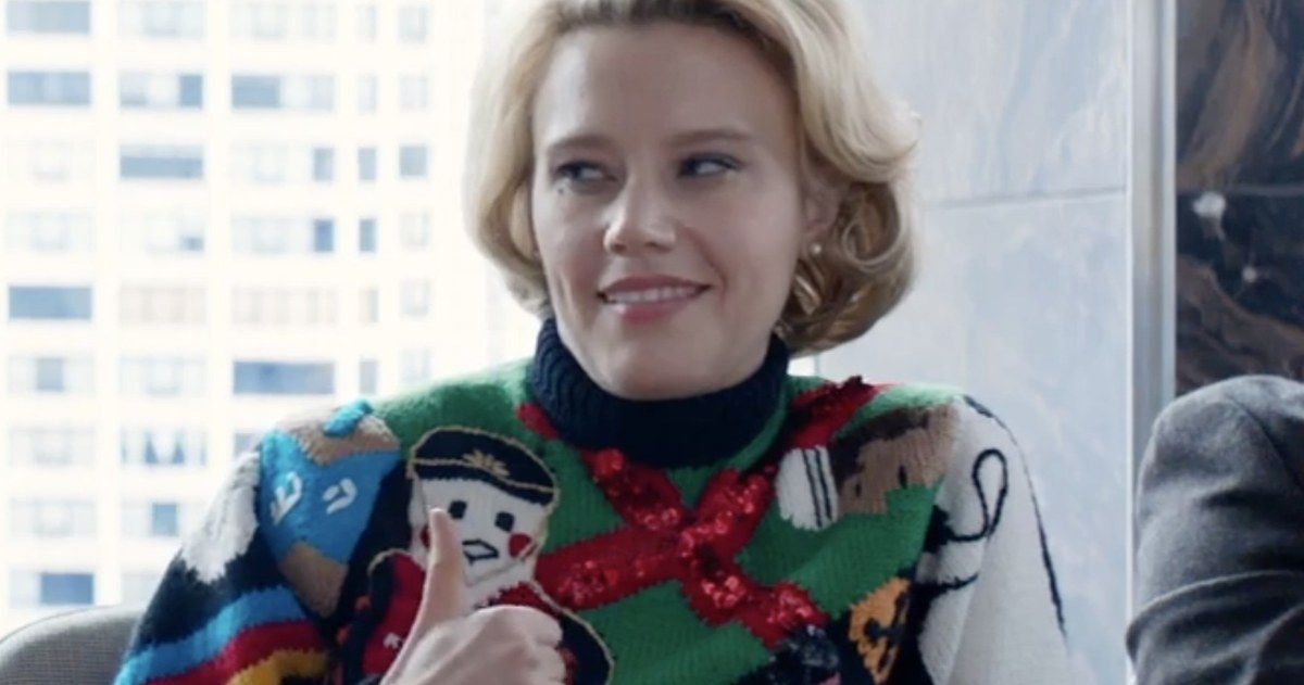 Office Christmas Party Clips Get Naughty with Jennifer Aniston &amp; Kate McKinnon