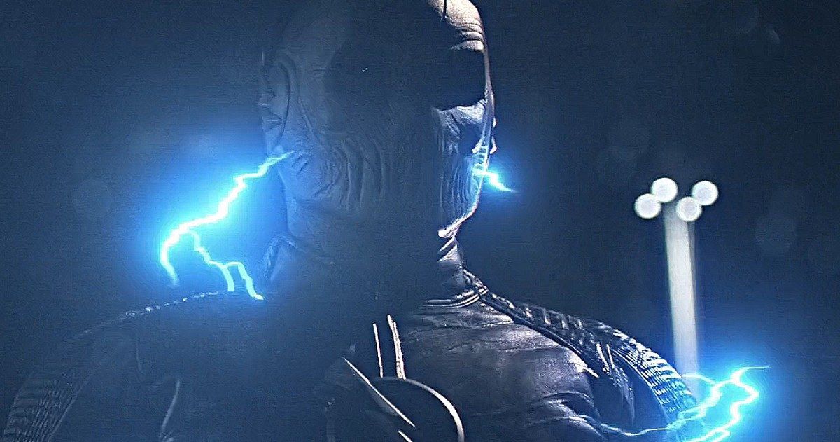 Zoom Races Barry in Extended Flash Season 2 Finale Trailer