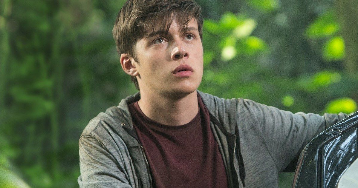 Go Inside Jurassic World with Nick Robinson | EXCLUSIVE