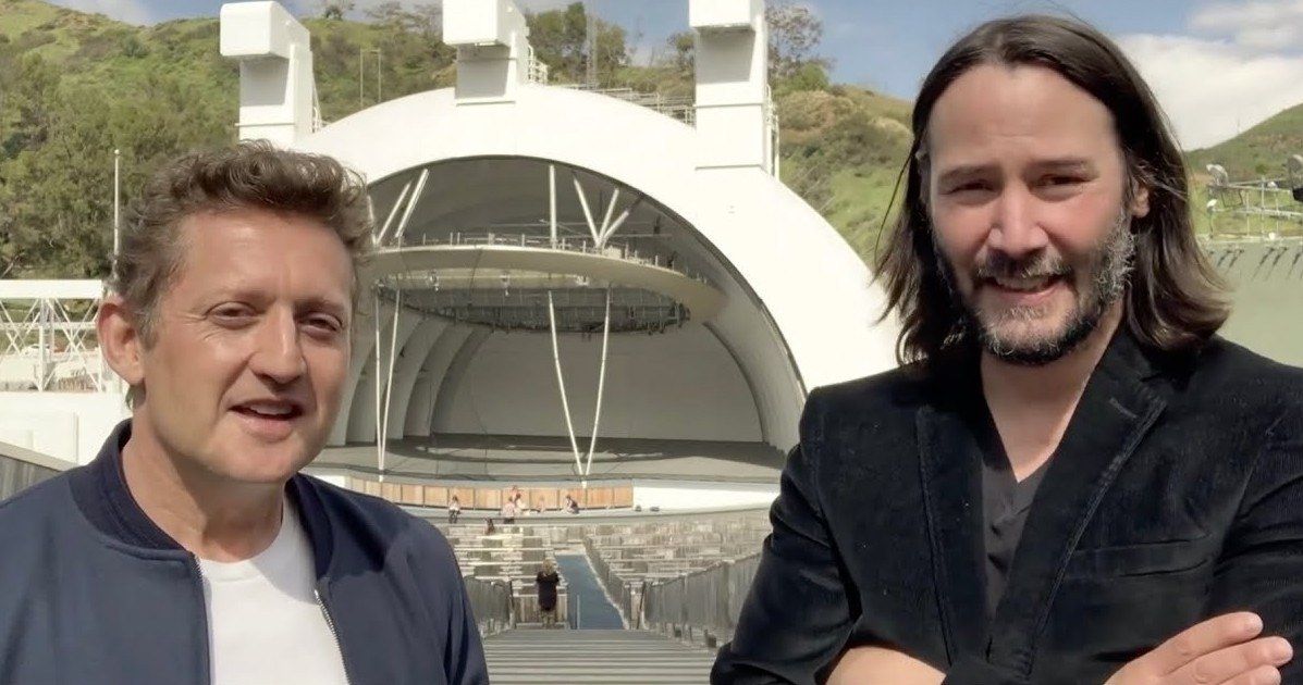 Keanu Reeves &amp; Alex Winter Announce Bill &amp; Ted 3 in Excellent Video Message