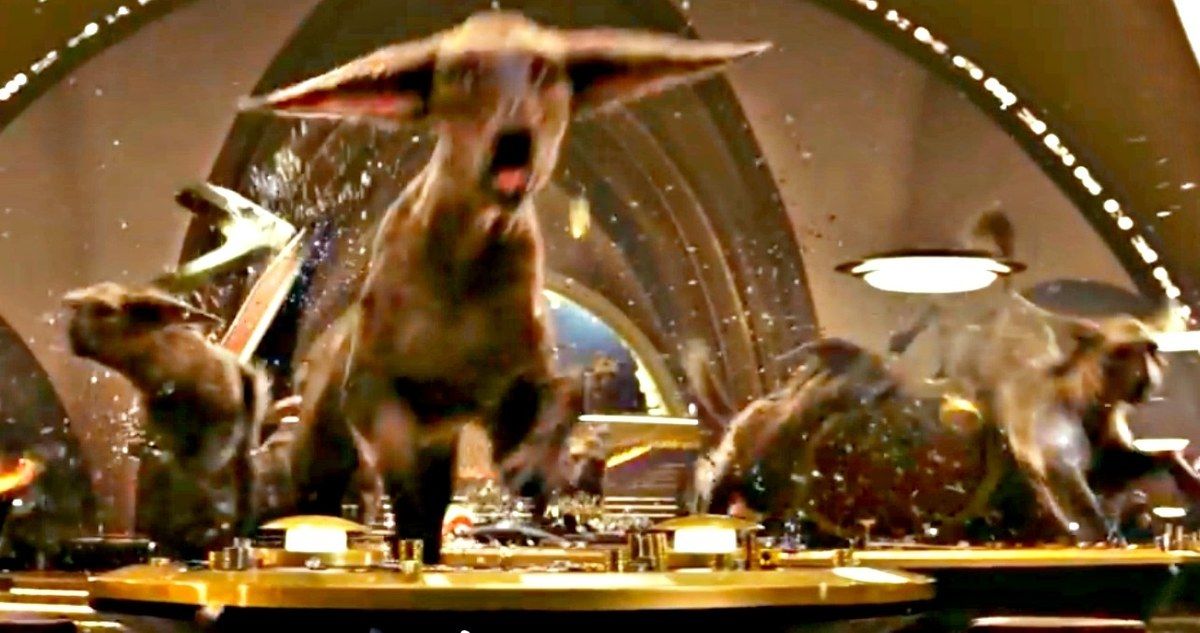 Space Horses Run Wild in New Last Jedi Chinese Trailer