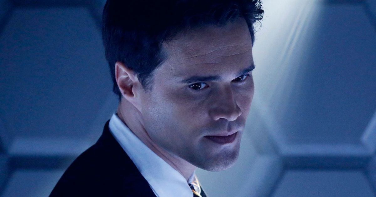 Marvel's Agents of S.H.I.E.L.D.: Cybertech Agents Attack in New Clip