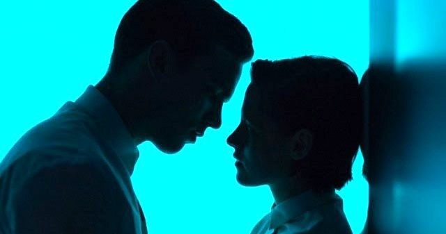 First Look at Kristen Stewart and Nicholas Hoult in Equals