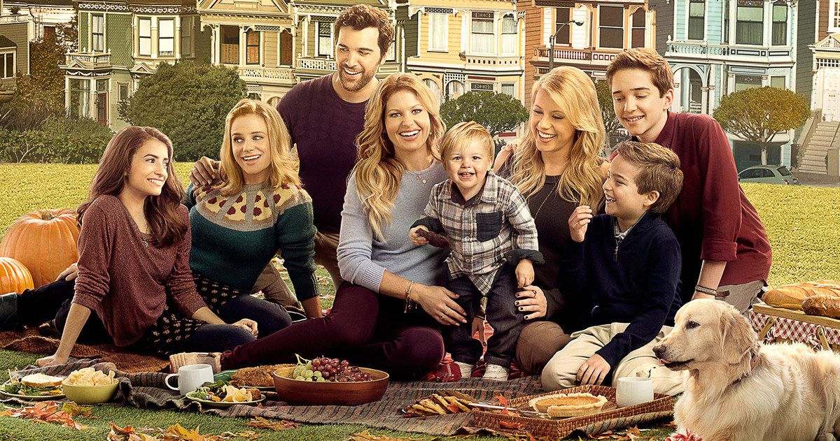 The Tanners Return in First Fuller House Photos