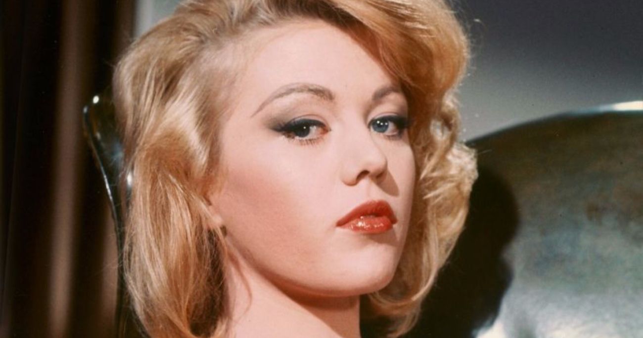 Margaret Nolan Dies, Bond Girl and Goldfinger Model Was 76