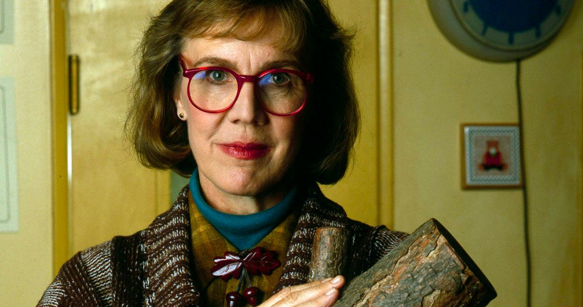 Catherine Coulson, Twin Peaks Log Lady, Passes Away at 71