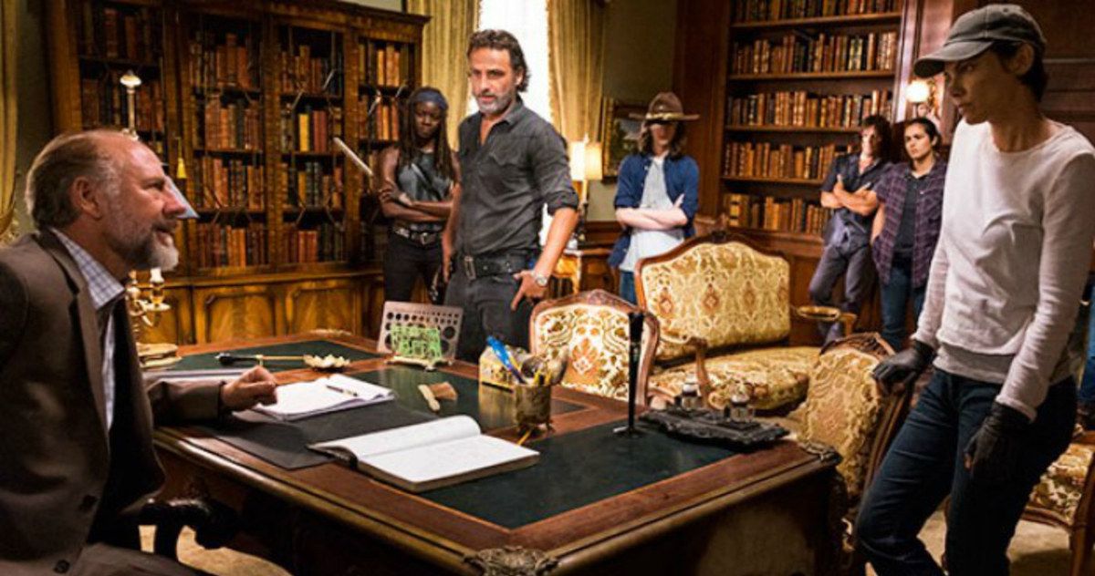 First Walking Dead Season 7 Midseason Photo Teases a Powerful Alliance