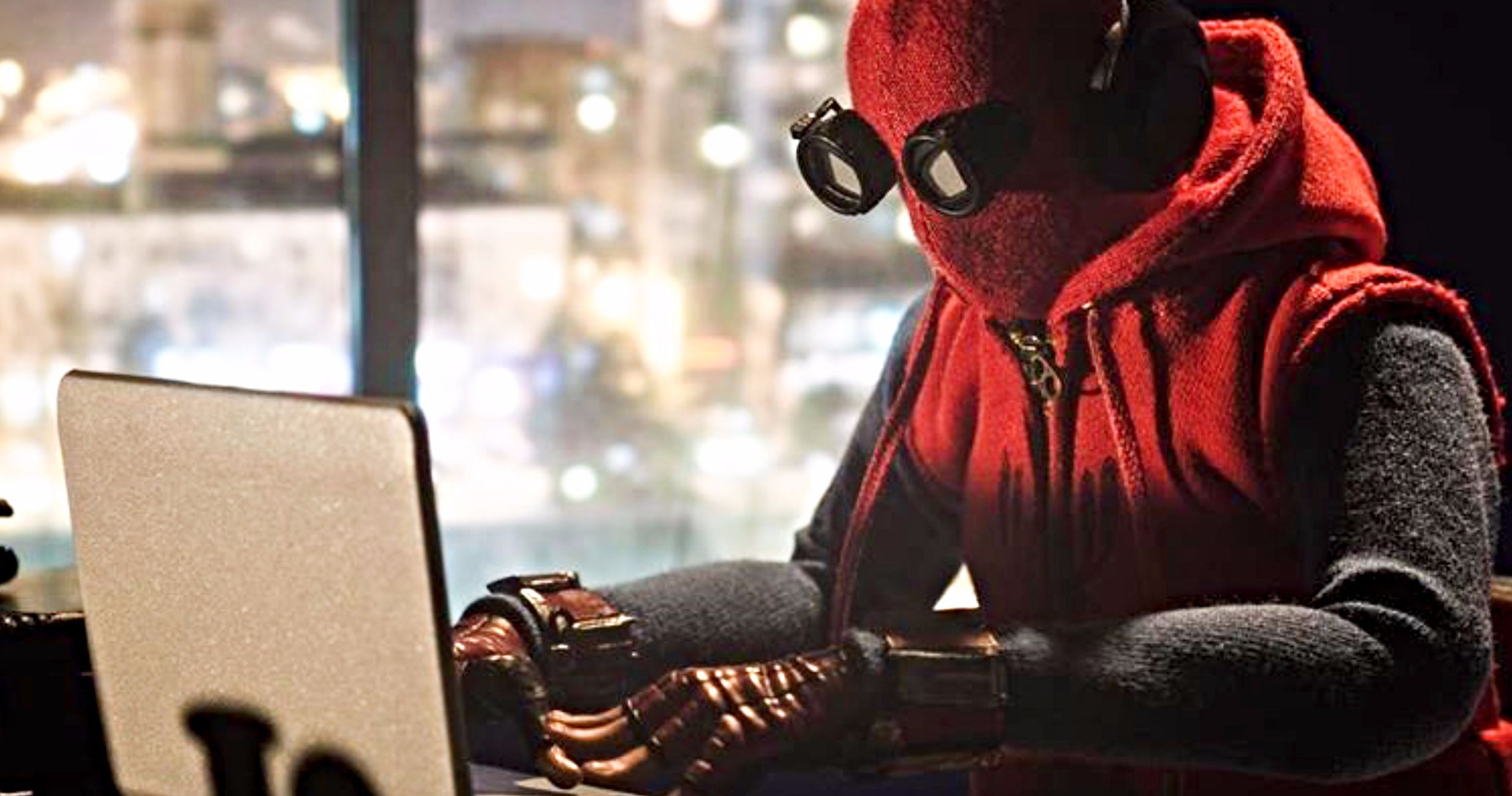 Spider-Man 3: Work from Home Fan Poster Is the Social Distancing Sequel We Need