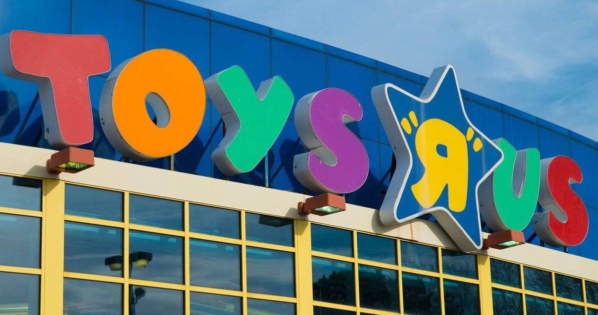 Toys R Us Planning Surprise Return After Bankruptcy Auction Gets Canceled?