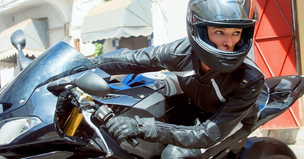 Over 35 Mission: Impossible Rogue Nation Photos