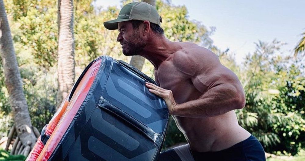 Chris Hemsworth's Thor 4 Physique Is Causing His Body Double to Struggle