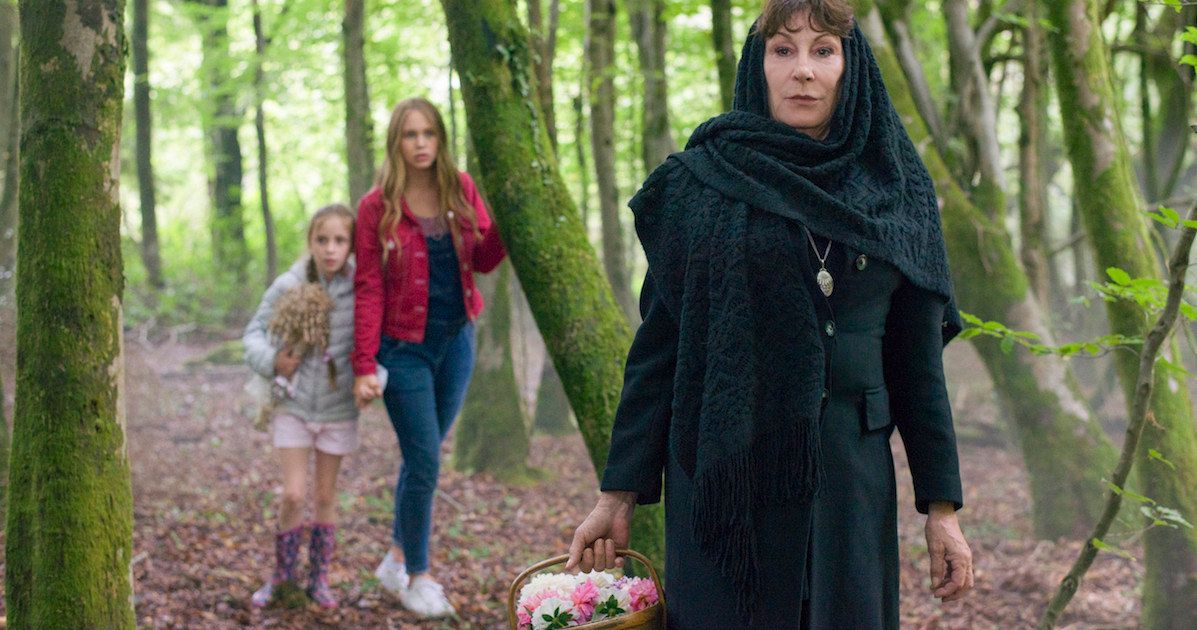 Watcher in the Woods Trailer: 80s Cult Classic Gets a Scary Remake