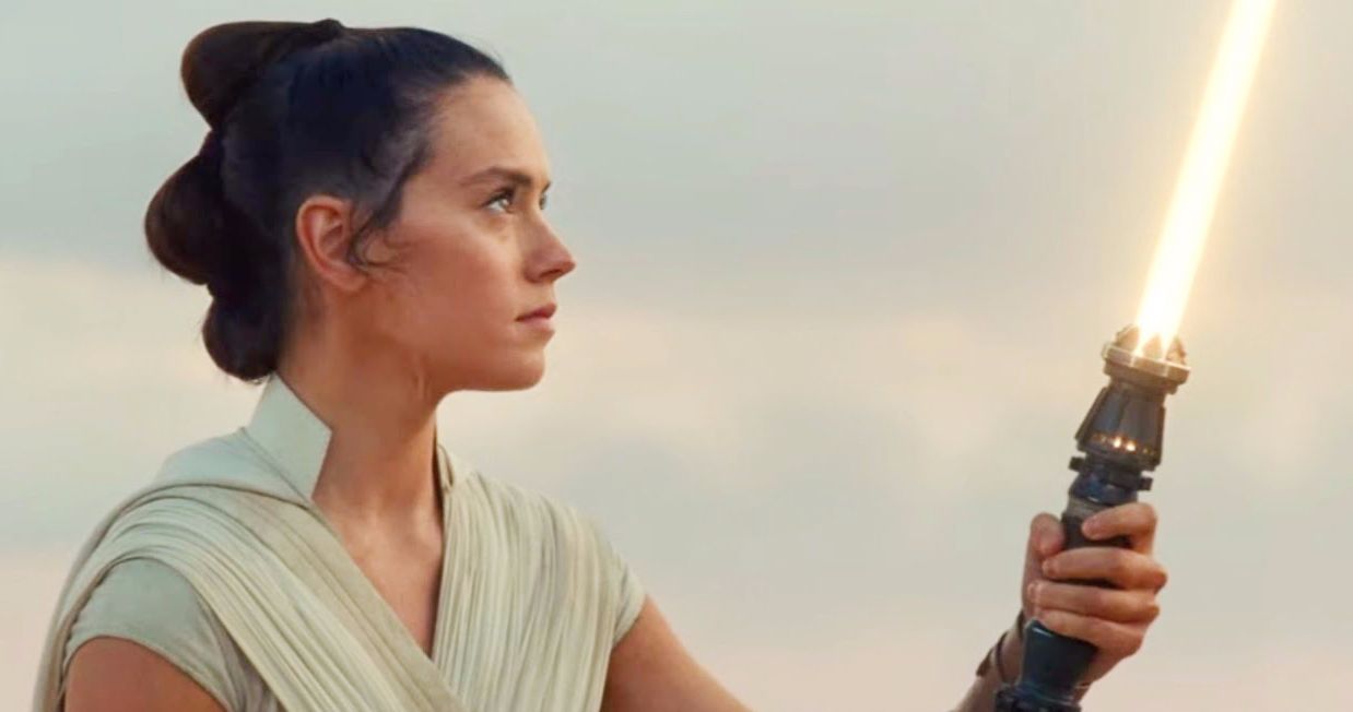 The Rise of Skywalker Axed an Important Subplot About Rey's New Lightsaber