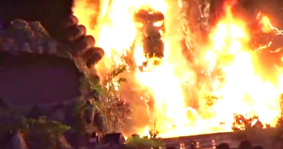 Watch King Kong Go Up in Flames at Skull Island Vietnam Premiere