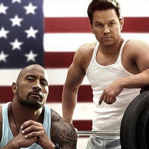 Pain &amp; Gain Poster with Mark Wahlberg and Dwayne 'The Rock' Johnson