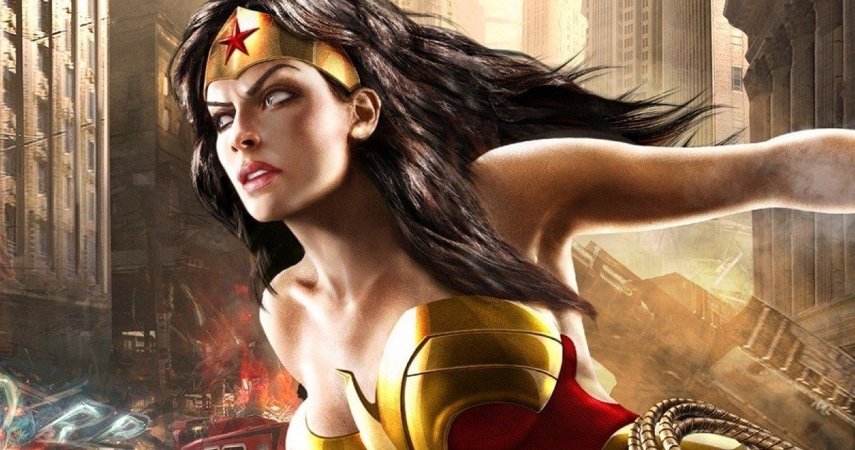 Wonder Woman fighting in DC Universe Online