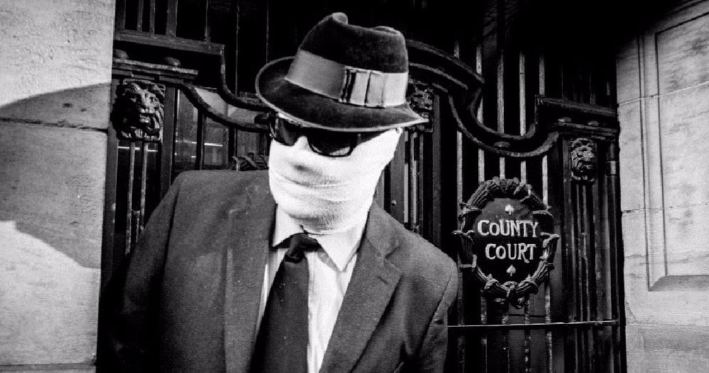 Blumhouse's Invisible Man Synopsis Puts a Scary Twist on Classic Universal Monster