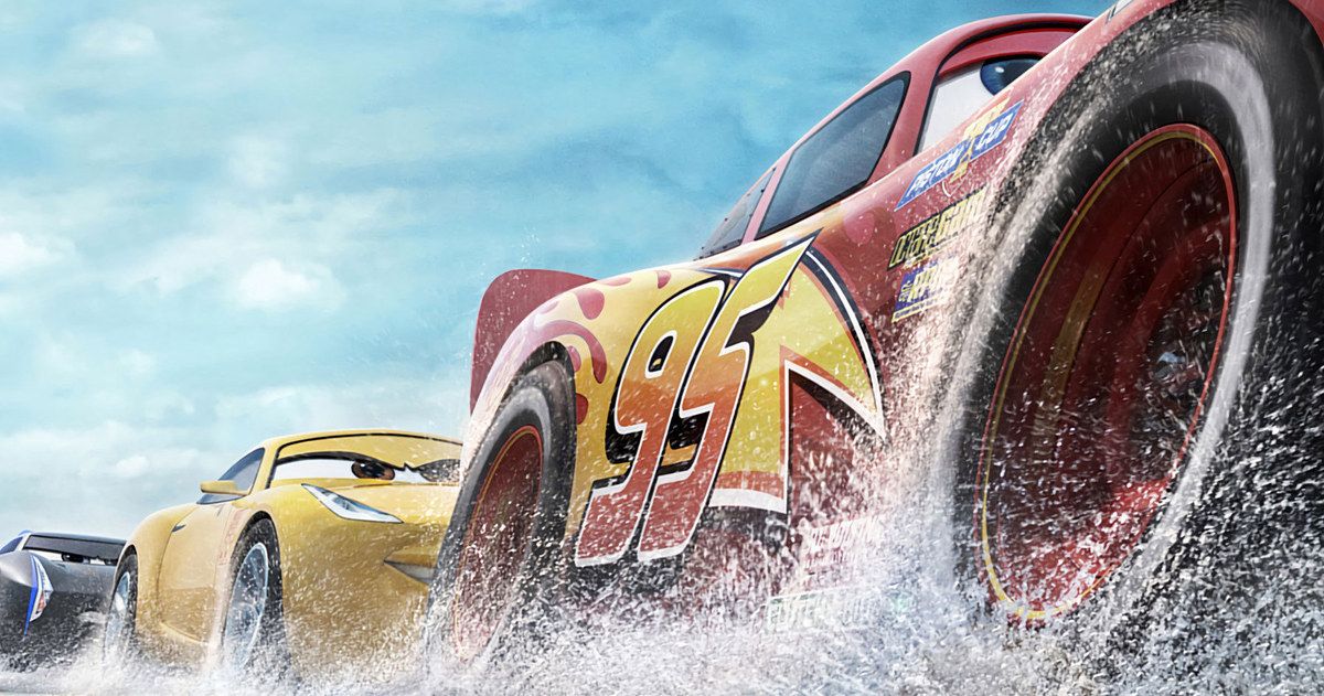 Final Cars 3 Trailer Pushes Lightning McQueen to the Limit