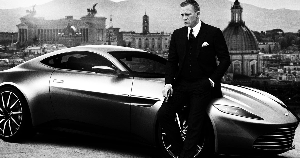 Spectre Writers Return for Bond 25, Daniel Craig Still Undecided