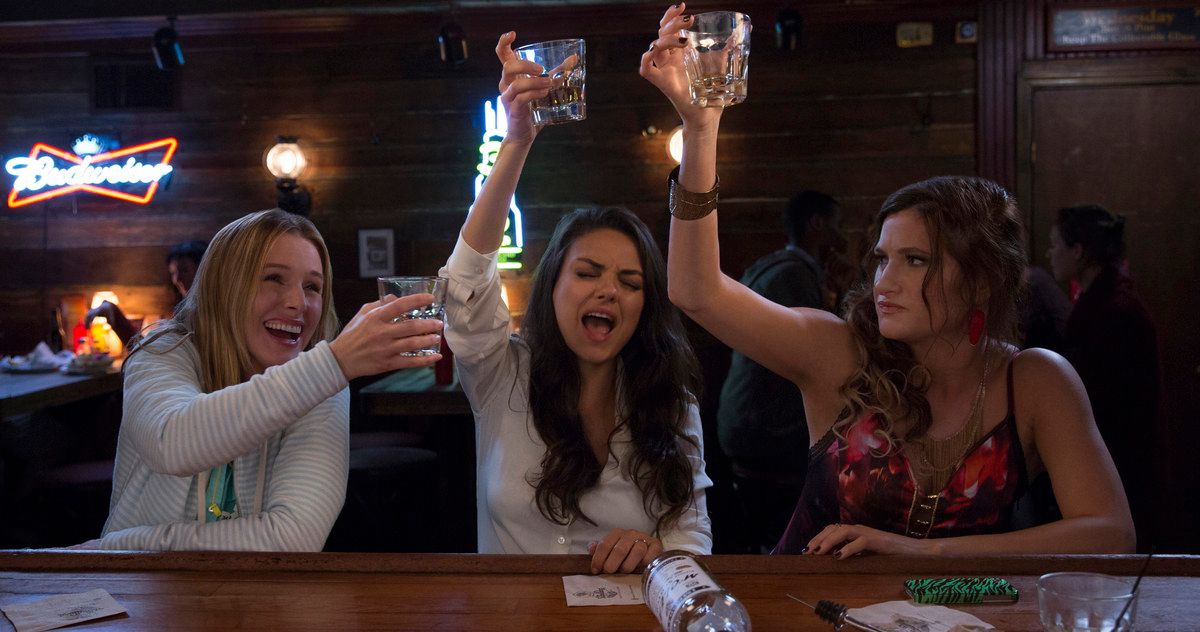 A Bad Moms Christmas Is Coming in 2017