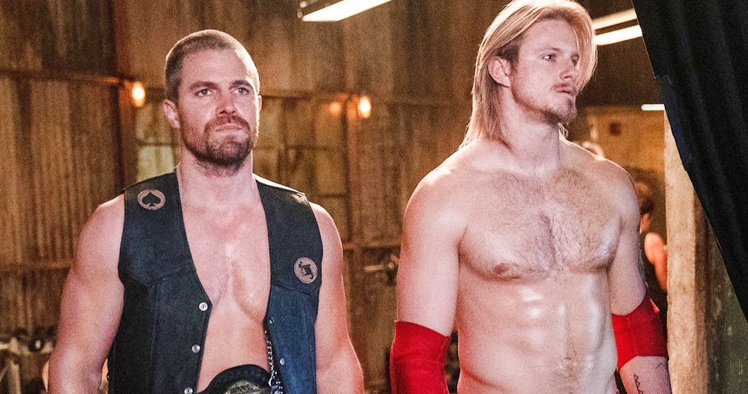 Heels First Look Reveals Stephen Amell &amp; Alexander Ludwig as Pro Wrestling Brothers