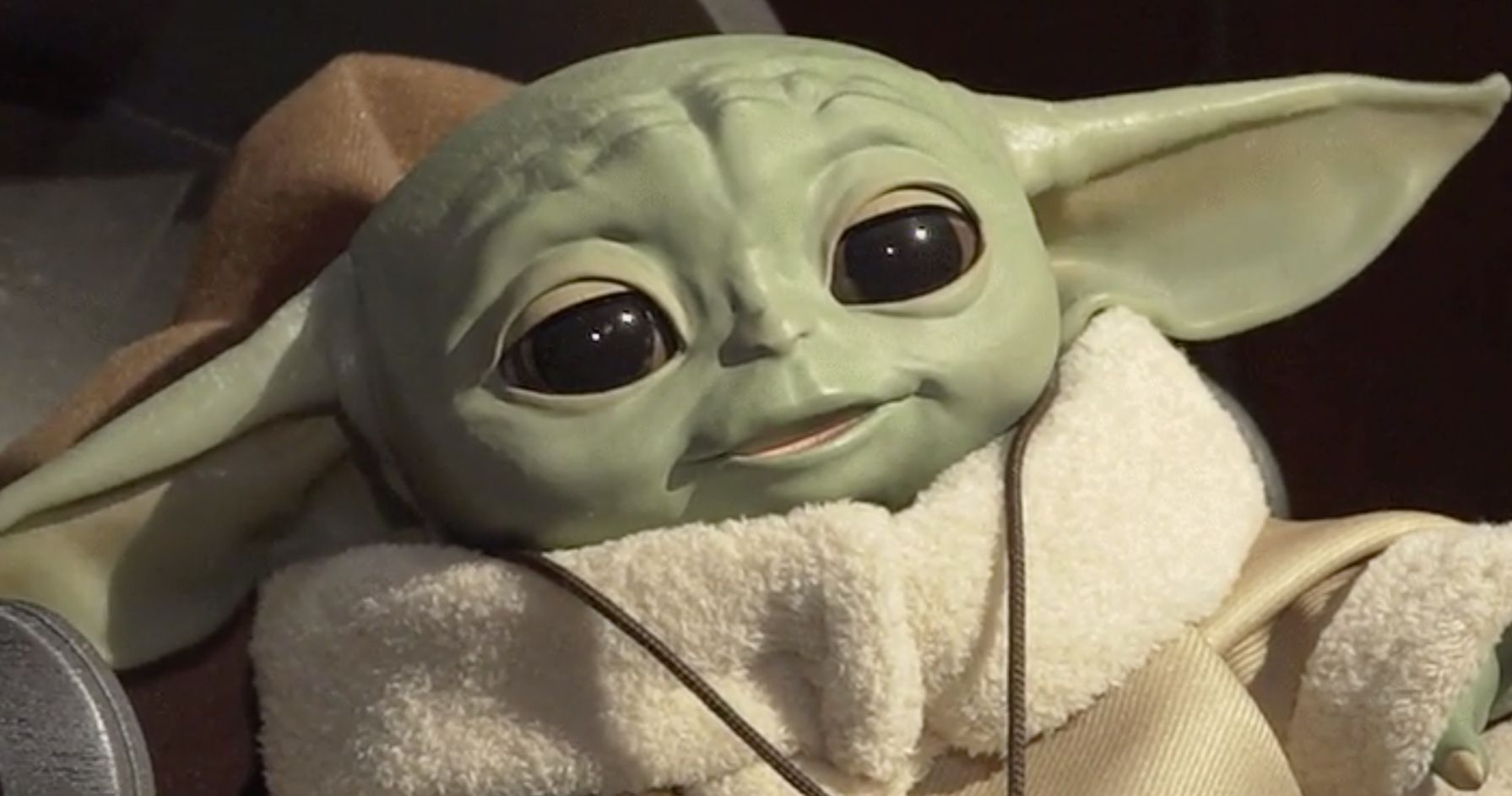 Baby Yoda Animatronic Plush Revealed in New Star Wars Toys Announcement