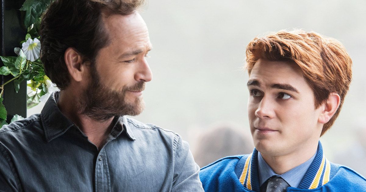 Riverdale Temporarily Halts Production Following Luke Perry's Death