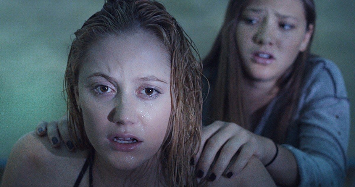 It Follows Trailer Unleashes a New Kind of Horror