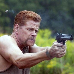 First Look at Michael Cudlitz in The Walking Dead Season 4