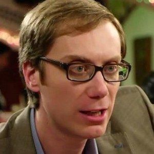 Stephen Merchant Talks Truth or Dare with Halle Berry in Movie 43 [Exclusive]