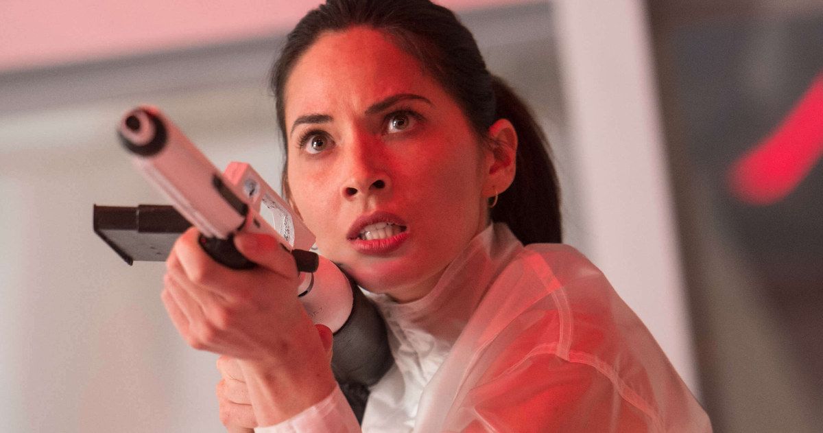 Olivia Munn Rejects The Predator Director's Apology for Casting a Sex Offender