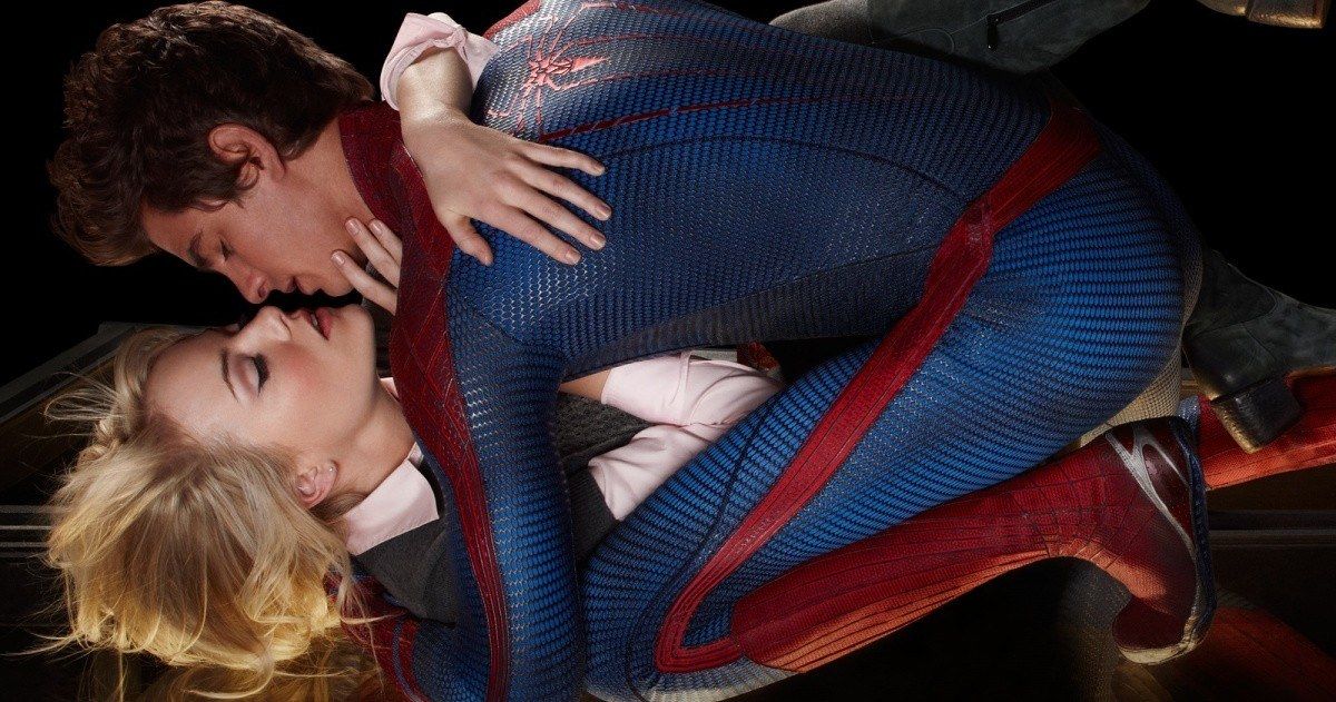 Gwen and Peter Kiss in Second Clip from The Amazing Spider-Man 2