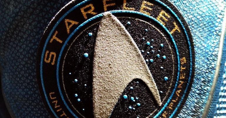Star Trek 3 Title Is Star Trek Beyond, Starfleet Uniform Teased