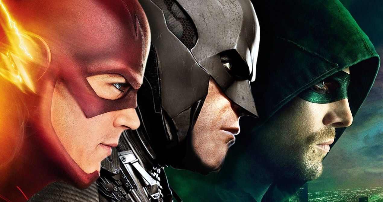 Stephen Amell Hints at Playing Arrow in Justice League